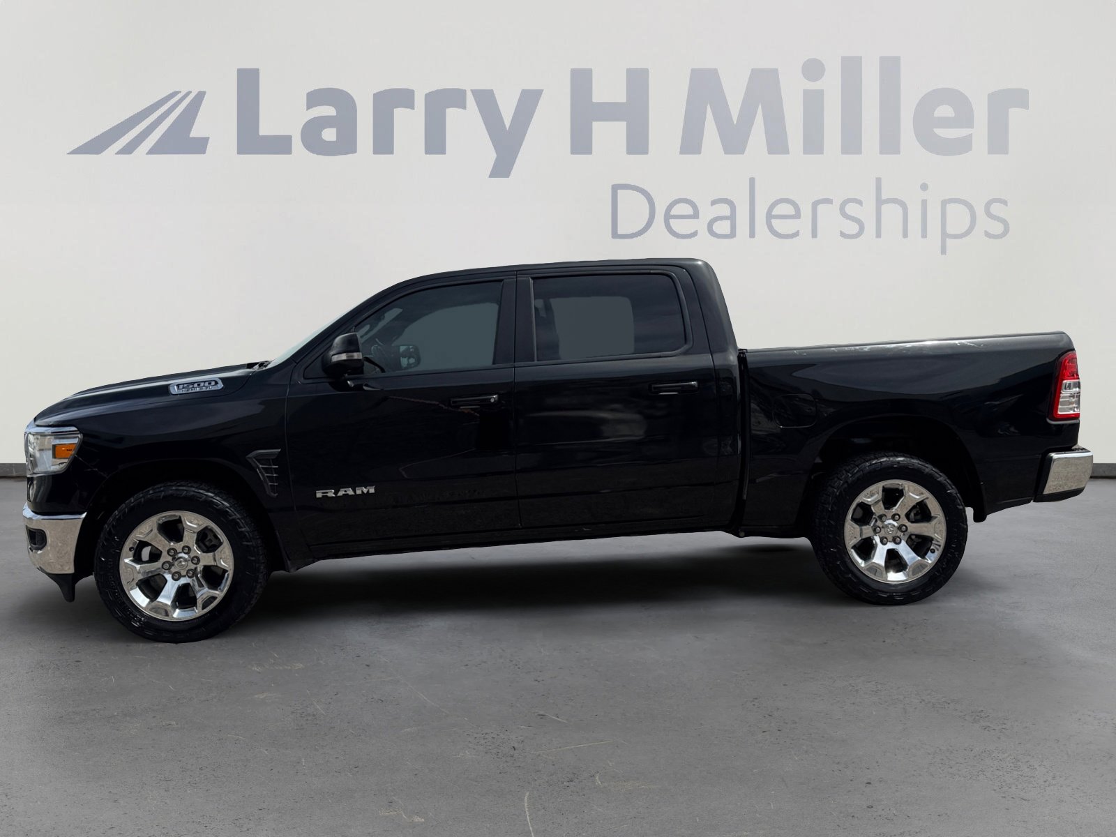 ram ram 1500 pickup 2022 1C6RREFT8NN277461 image ram ram 1500 pickup 2022 1C6RREFT8NN277461 image